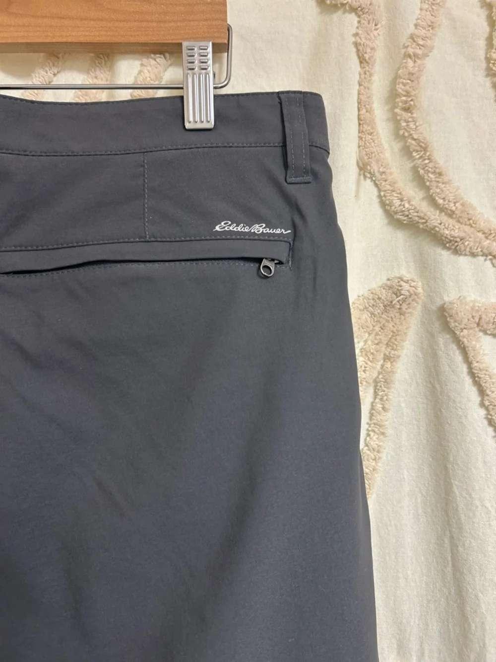 Eddie Bauer Horizon Takeoff Stretch Chino Pants in Dark Smoke Grey Size 35x30